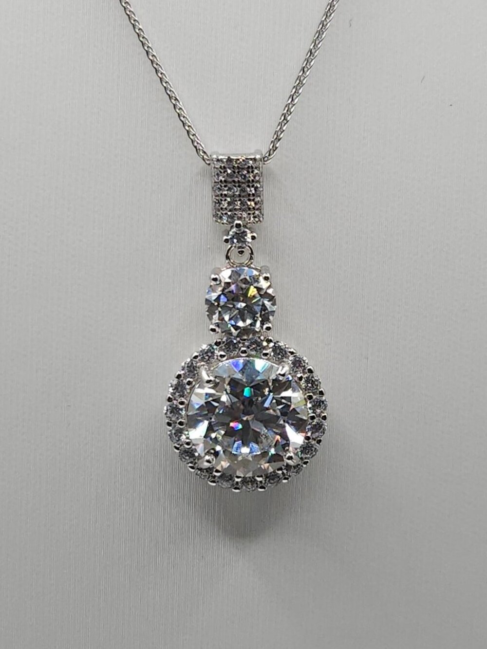 6ctw Moissanite Halo Drop Pendant Necklace .925 Silver 18"